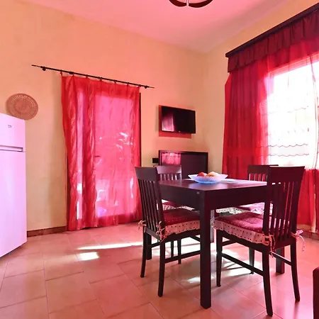Izzhome Sunset Pula